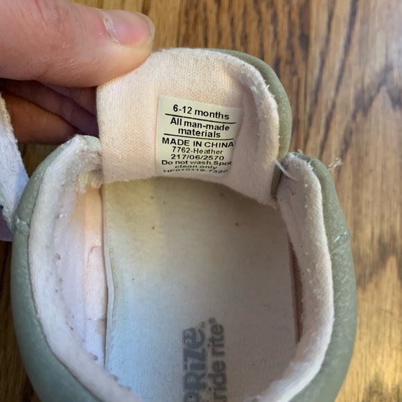 Surprize by Stride Rite Baby Sneaker, 6-12 months - Picture 10 of 11